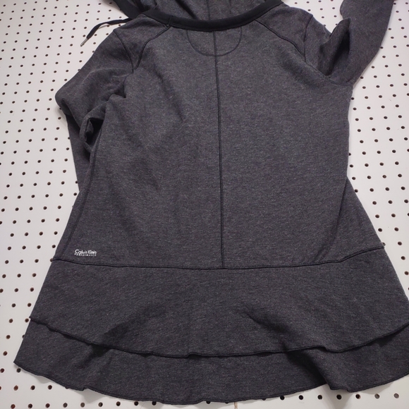 Bundle of Calvin Klein Performance, Size XL - Picture 4 of 13